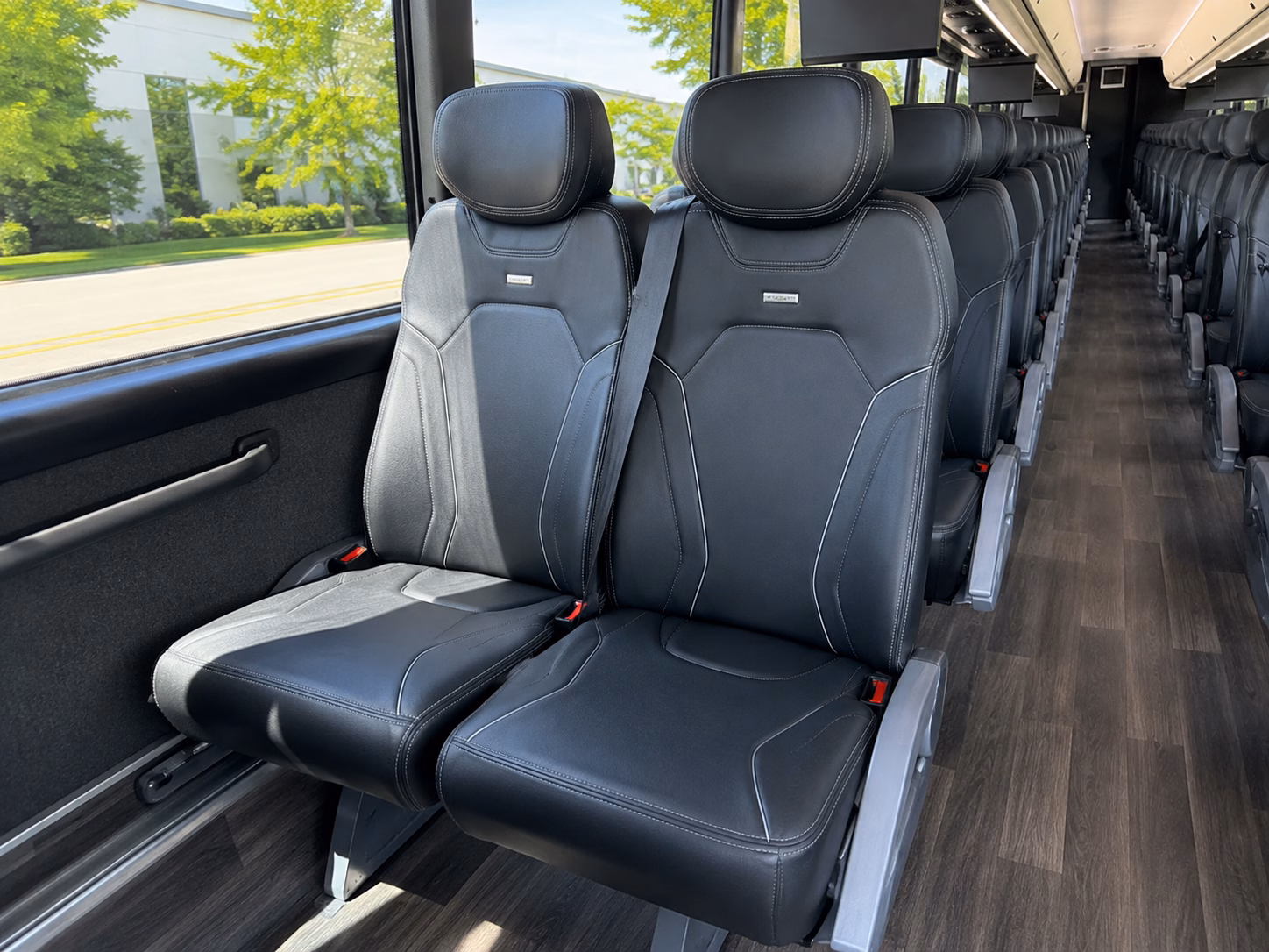 wilmingtoncharterbusservices com makes finding wine tour buses in wilmington incredibly easy